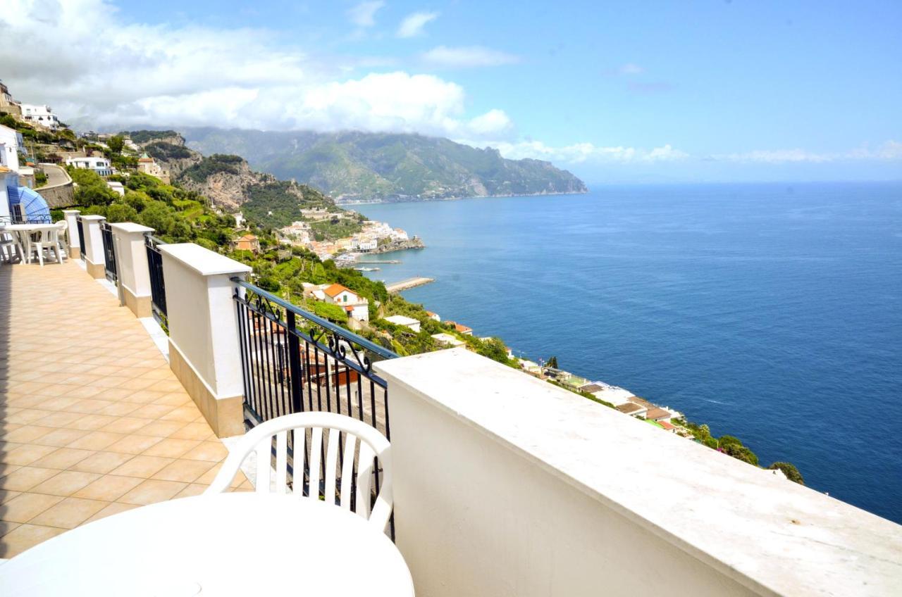 الشقق الفندقية Amalfi Hills المظهر الخارجي الصورة