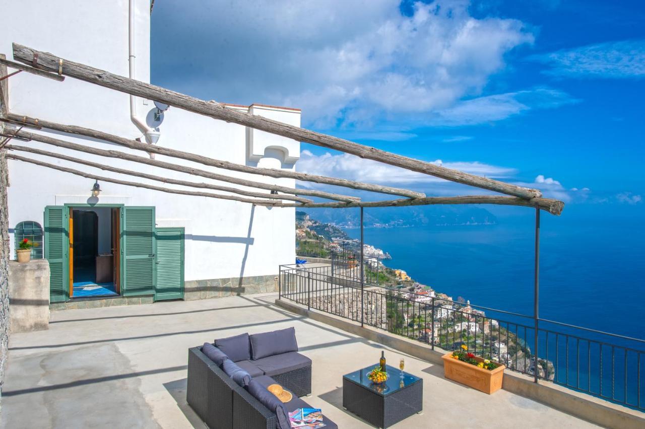الشقق الفندقية Amalfi Hills المظهر الخارجي الصورة