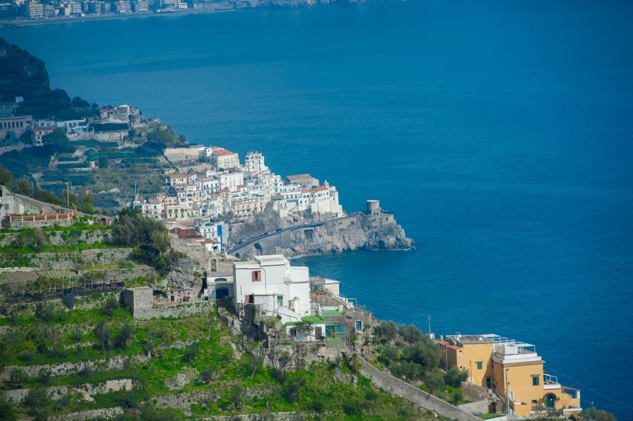الشقق الفندقية Amalfi Hills المظهر الخارجي الصورة