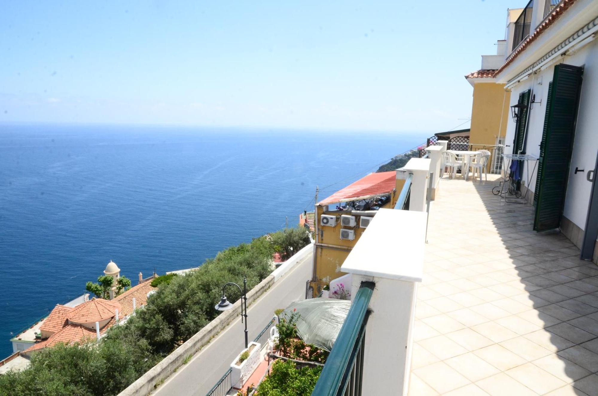 الشقق الفندقية Amalfi Hills الغرفة الصورة