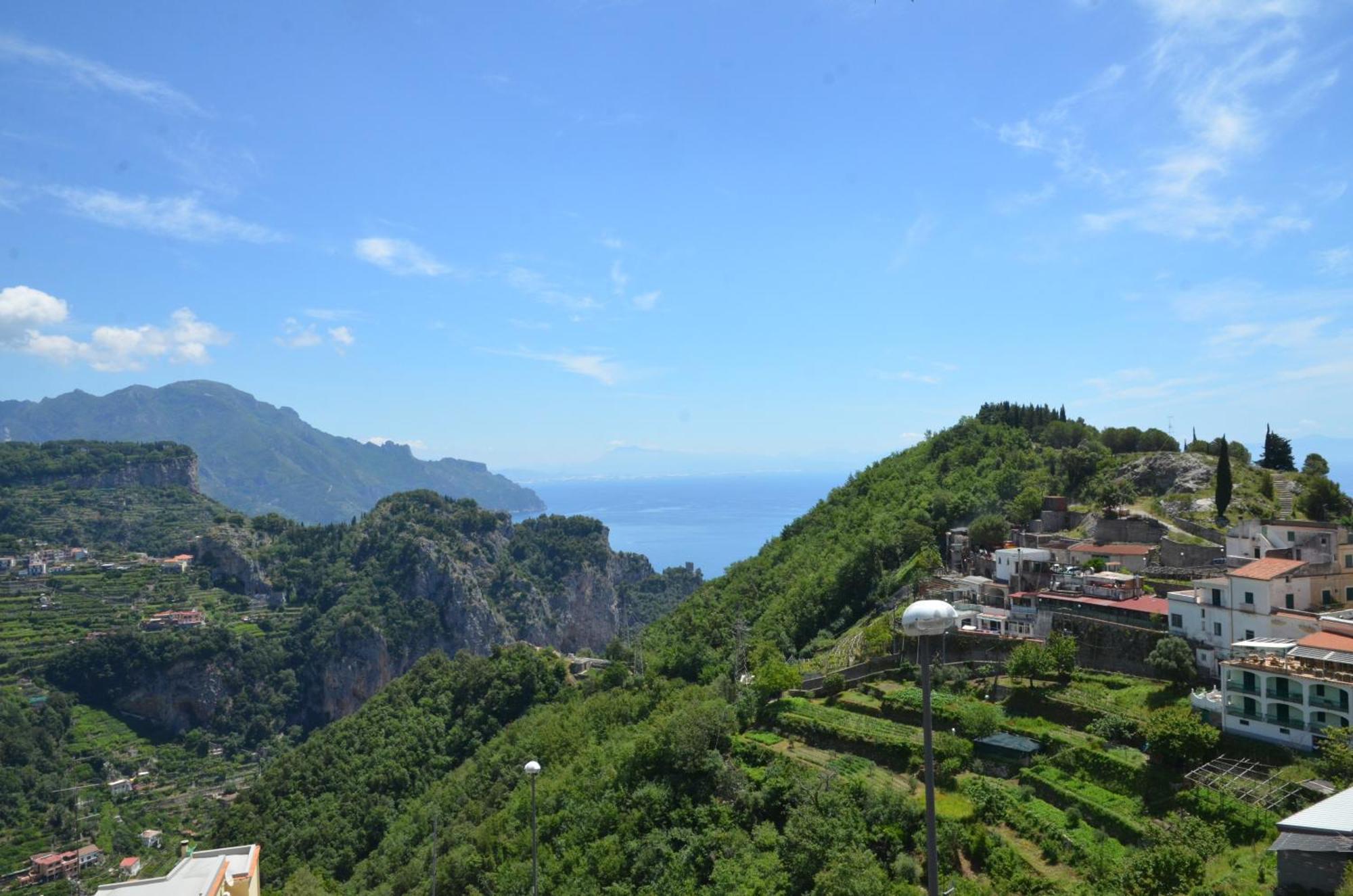 الشقق الفندقية Amalfi Hills الغرفة الصورة
