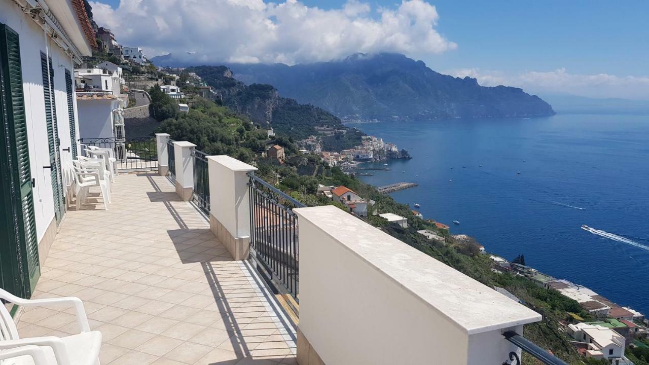 الشقق الفندقية Amalfi Hills المظهر الخارجي الصورة