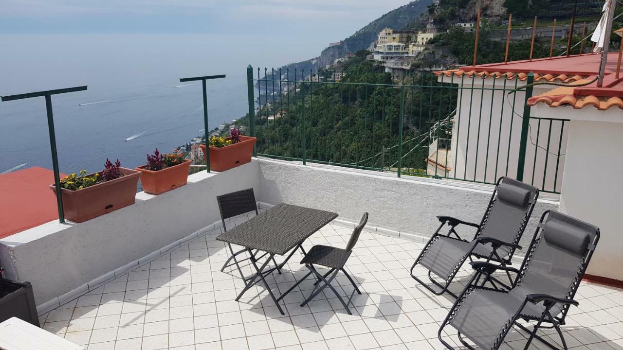 الشقق الفندقية Amalfi Hills المظهر الخارجي الصورة